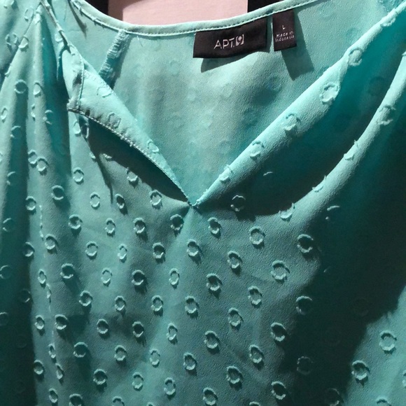 Short sleeve top - Picture 3 of 3